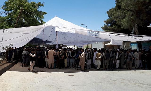 Civil society and displaced people erected tent, Faryab