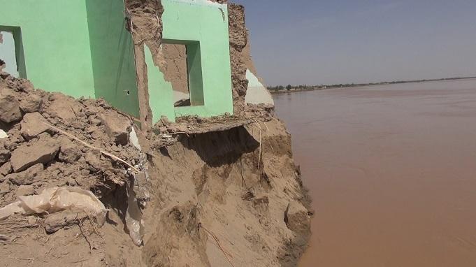 د امو سيند د تخريباتو له امله د بلخ ډېرې سيمې ازبکستان سره يو ځاى کېږي