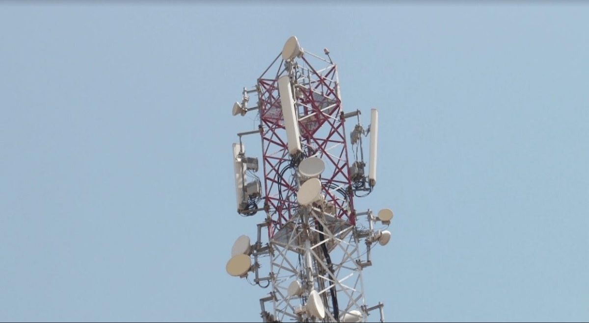 People in Kunduz suffer from worse telecommunication services