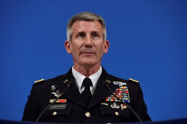 Top US commander takes parting shot at Russia