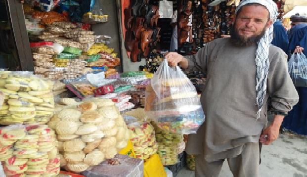 فقر و بيکارى رنگ و بوى عيد را در بدخشان کمرنگ کرده است