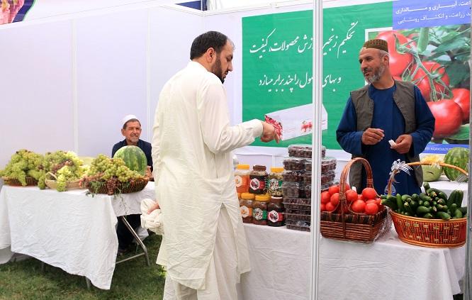 Badakhshan women seek buyers for handicrafts, agri products