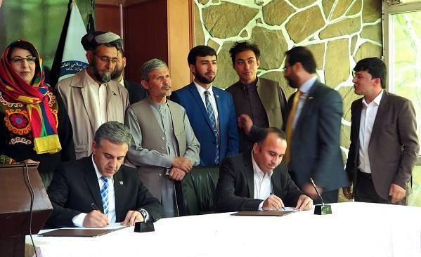 Contract signed to partially rebuild Kabul-Jalalabad road
