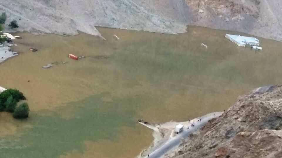 14 killed, hundreds of homes destroyed in Panjsher landslide