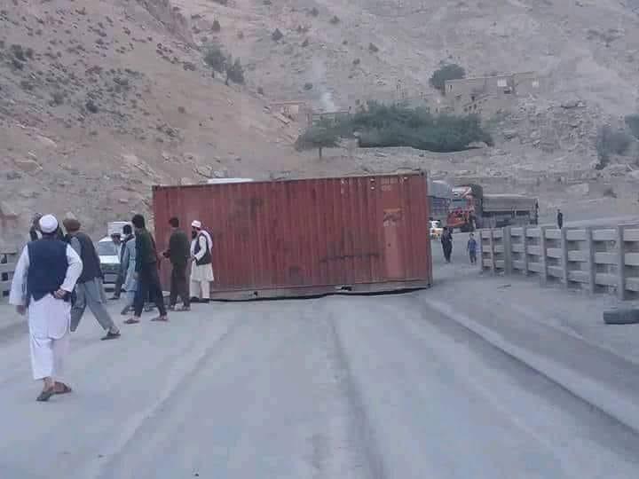 Salang highway’s bad condition triggers protest