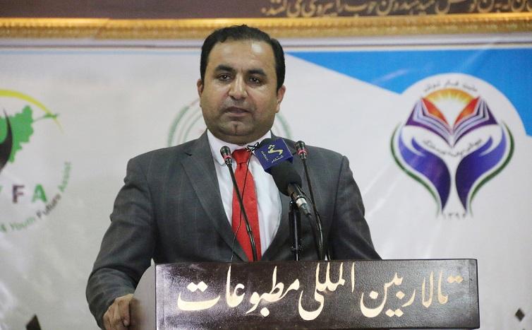 “بايد اقدامات جدى ترى در قبال زورمندان و غاصبین زمين صورت گيرد”