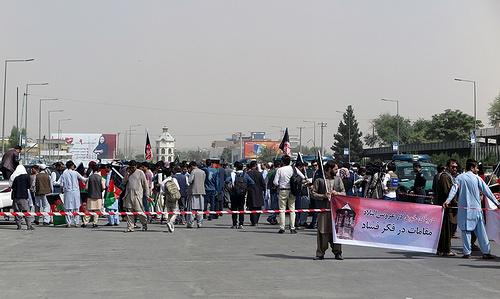 Kabul rally for Ghazni