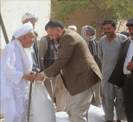 توزیع گندم برای ٣٠ هزار آسیب دیدۀ خشکسالی در جوزجان آغاز گردید