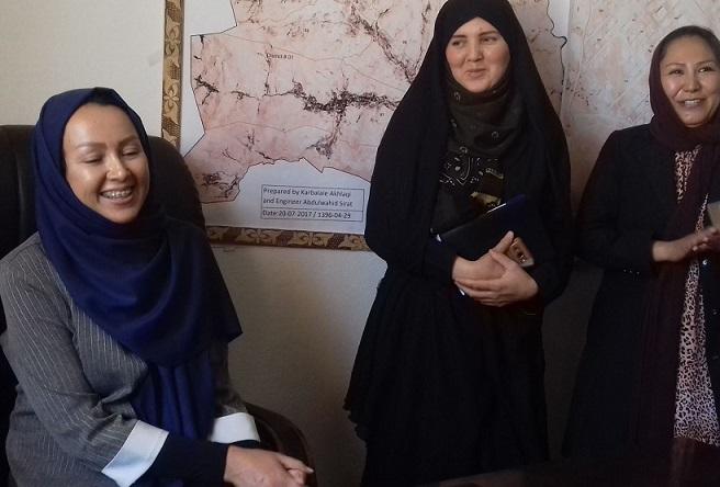 یک زن به حیث شاروال جدید شهر نیلی آغاز به کار کرد