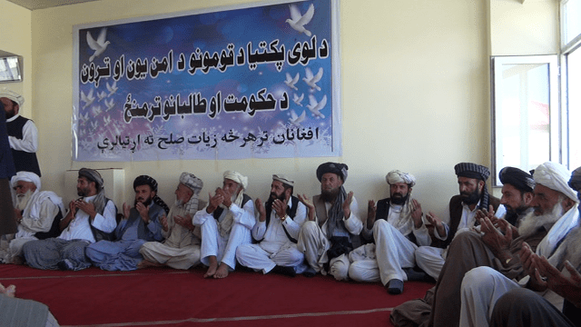 د پکتيا قومي مشران: طالبان دې هم درې مياشتې اوربند وکړي