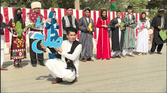 کمپاین و راهپیمایی نمادین به حمايت از صلح در شبرغان انجام شد