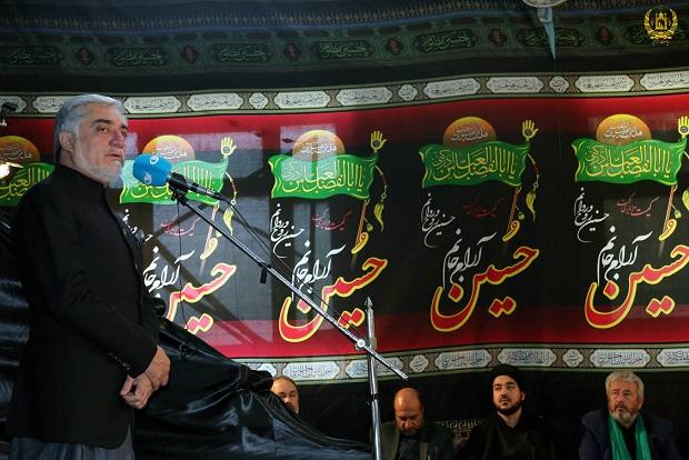 داکتر عبدالله: عزای کربلا حسینی ما را به وحدت هر چه بیشتر رهنمايى ميکند