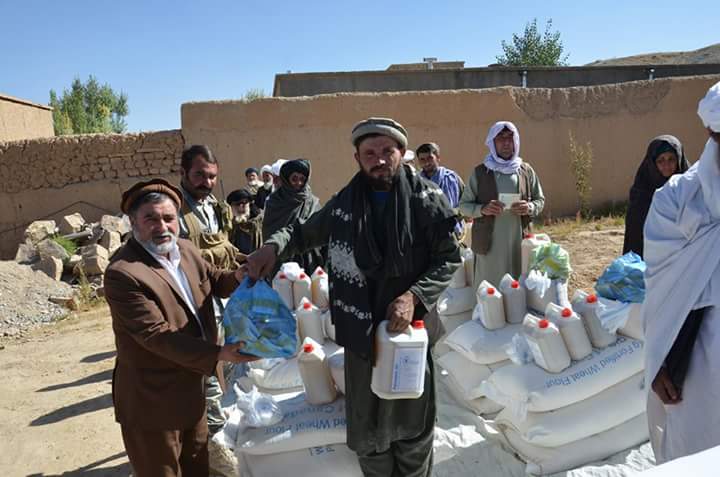 برای سه هزار خانواده متاثر از خشک¬سالی در غور کمک توزیع شد
