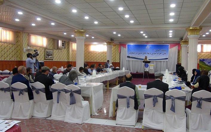 د سياسي ګوندونو له پراخ ګډون پرته به ټاکنې له درغليو ډکې وي