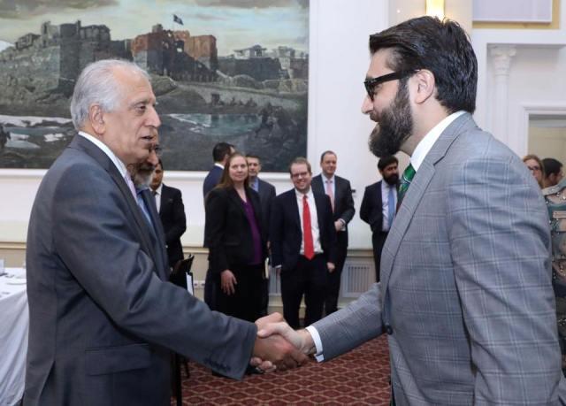 خلیلزاد با مقامات ادارات امنیتی افغانستان در رابطه با صلح و امنیت گفتگو کرد