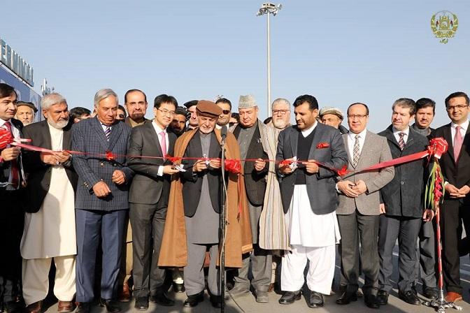 Ghani formally inaugurates Afghanistan-China air corridor