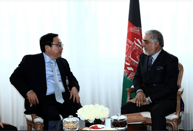 بانک توسعه‌ی آسیايی در اعمار زیربناها و زیرساختارها دو بلیون دالر سرمایه‌گذاری می‌کند