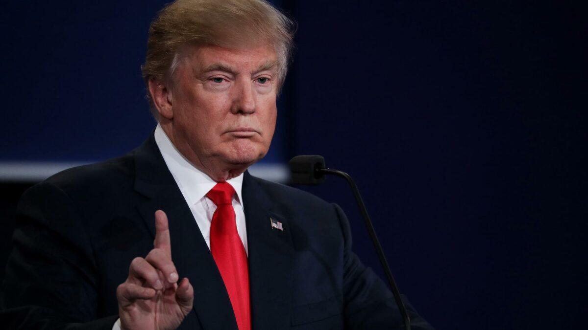 ترمپ: مذاکرات بسیار جدى در خصوص تامین صلح در افغانستان جریان دارد