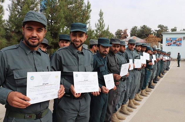 ۱۴۰ سرباز پولیس در فاریاب سند ارتقای ظرفیت به دست آوردند