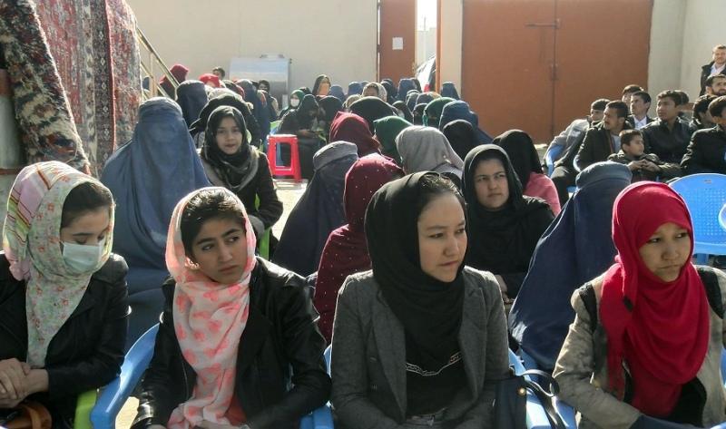 320 girls, boys completed vocational training program