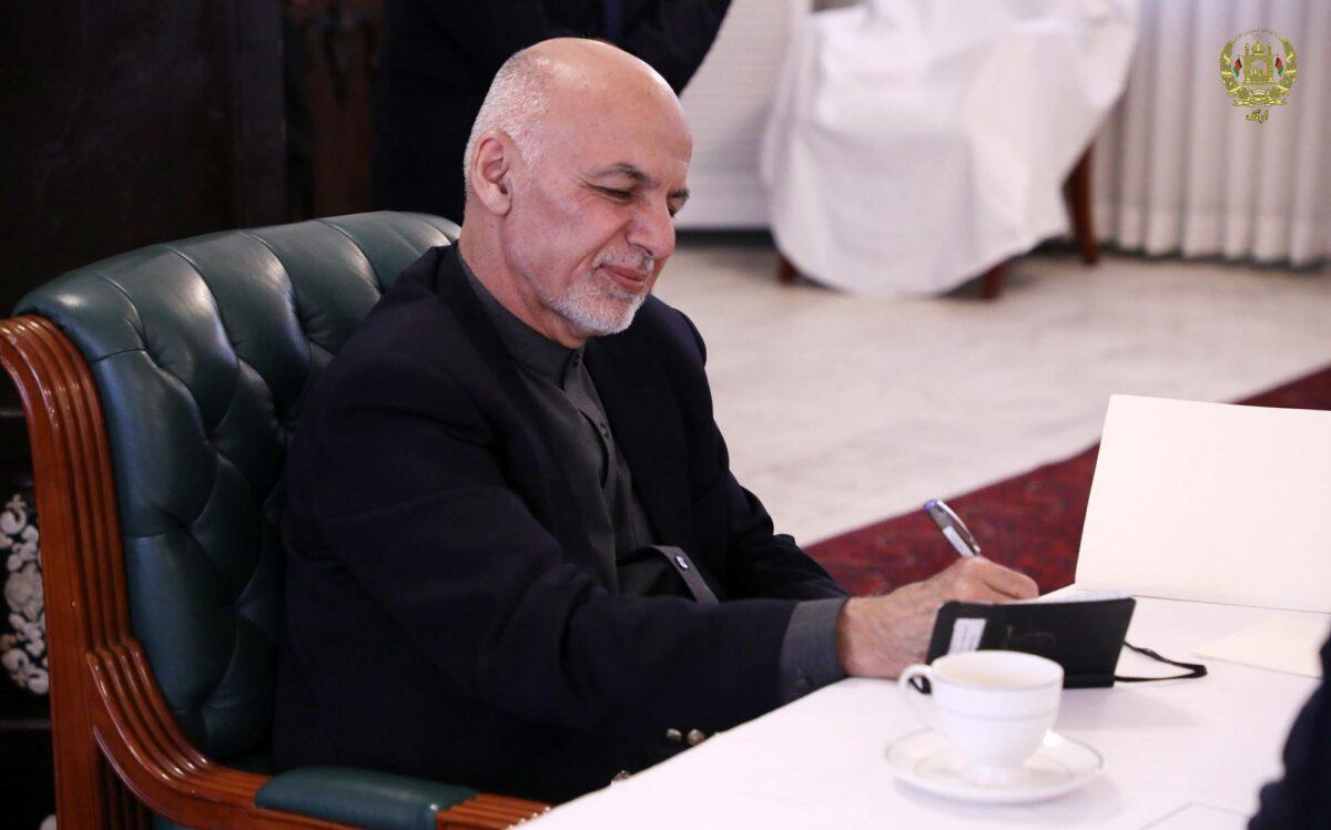 غنى: اصلاحات “کندن گودال” براى کسى نه، بل نيازى است که بايد آورده شود