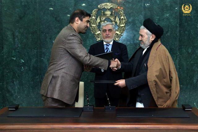 تفاهم‌نامه همکاری به منظور رسیده‌گی به وضعیت مهاجرین و بیجاشده‌گان به امضا رسید