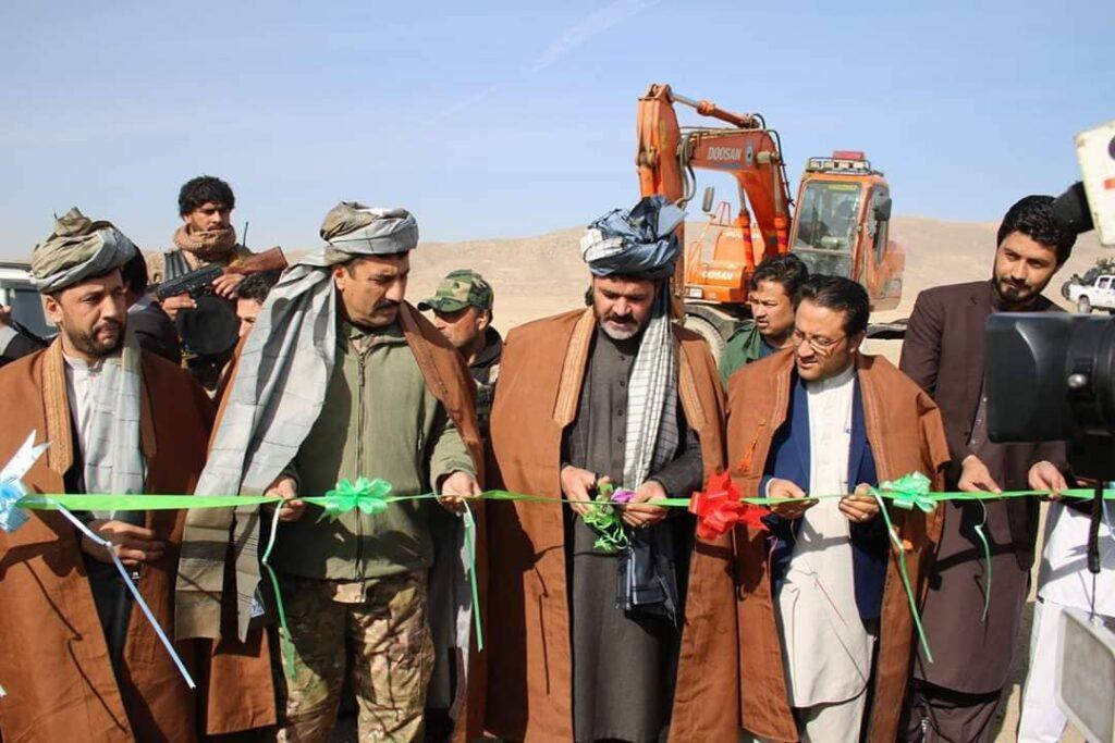 غزني کې د تاريخي سيمو د ساتنې په موخه د احاطوي ديوال جوړېدو چارې پيل شوې