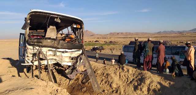 حادثه ترافیکی در شاهراه هرات- قندهار ٩ کشته و زخمی برجا گذاشت