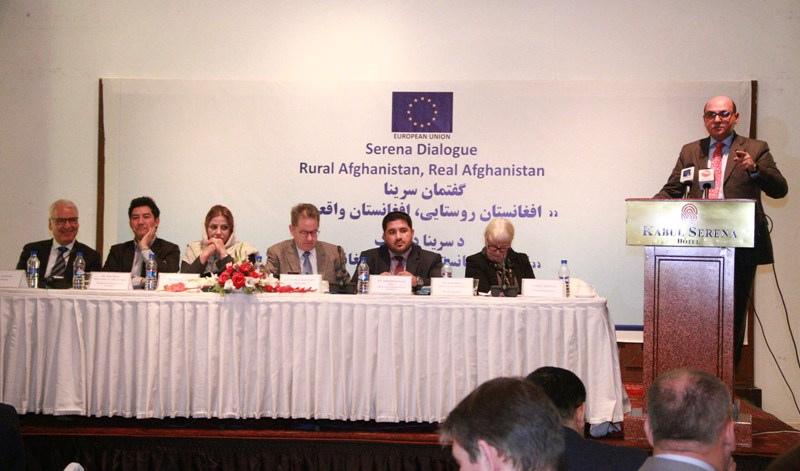 “حکومت بايد به قريه ها بيشتر توجه کند”