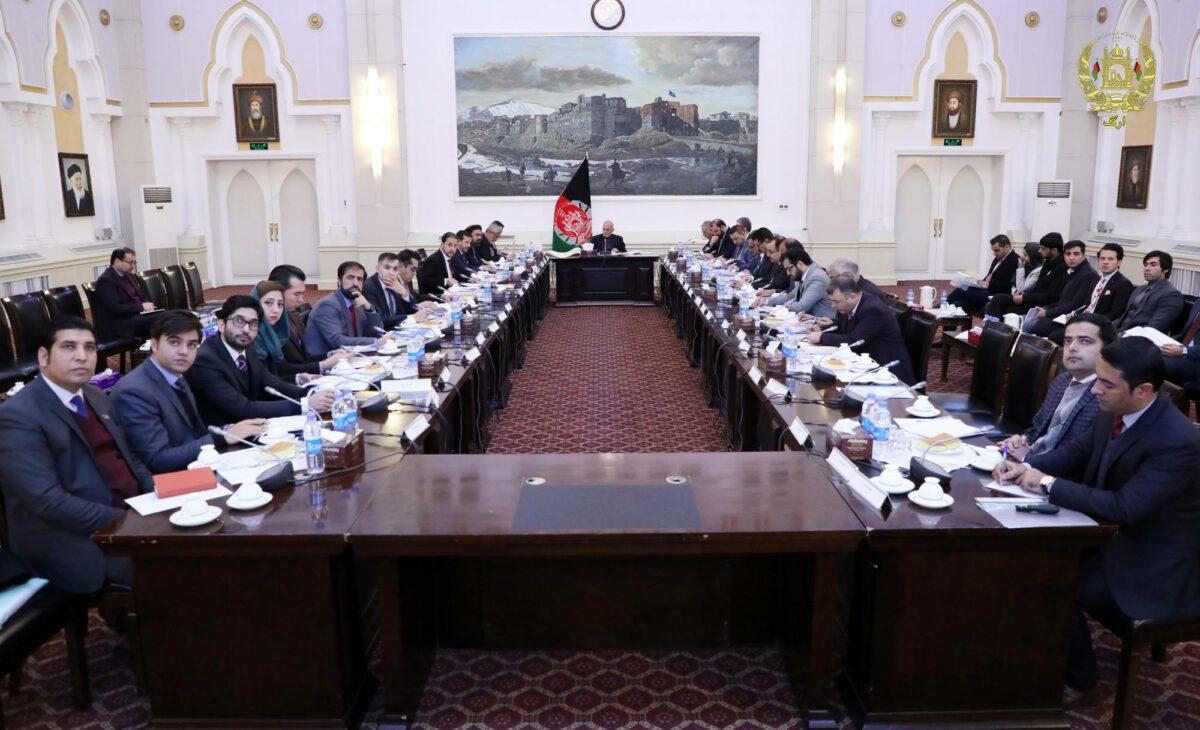 Ghani signs guidelines, maps of urban design framework