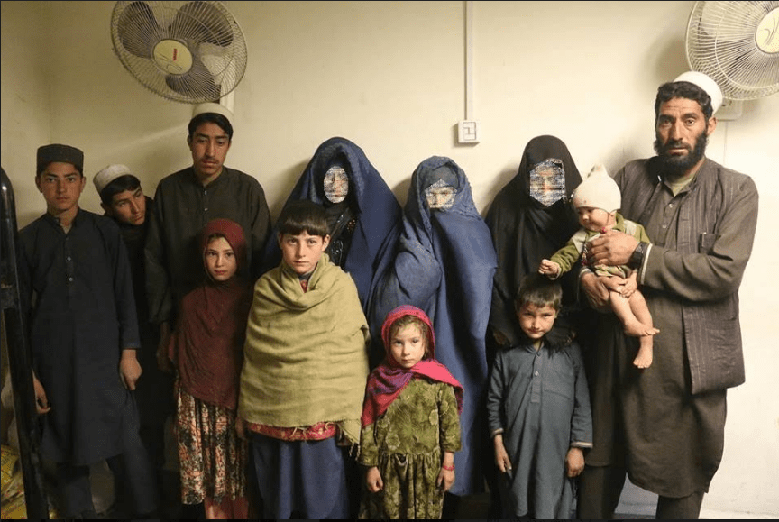 Daesh family of 12 surrenders in Nangarhar