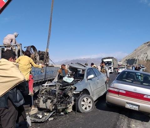 Khost traffic accident leaves 2 dead, 3 injured