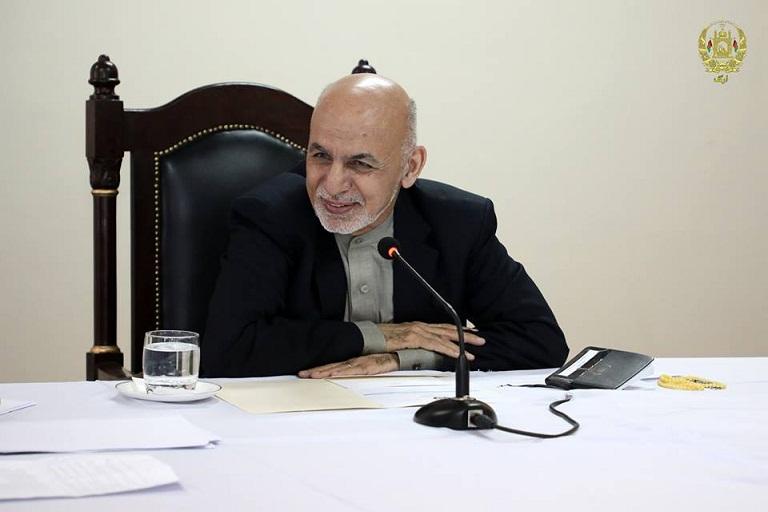 ولسمشر د فراه له خلکو سره بېلابېلې ژمنې کړې