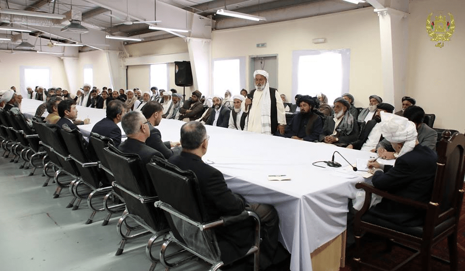 Ghani meets Farah residents, promises vital projects