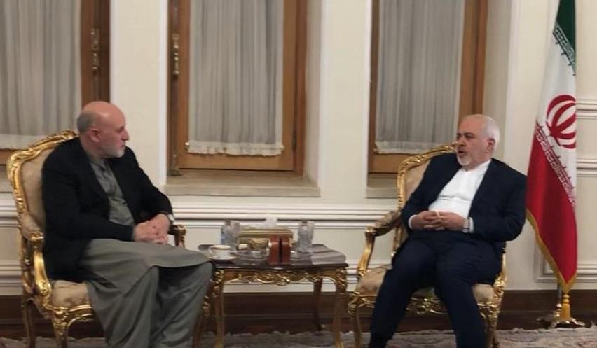 داوودزي او جواد ظريف د سولې او مشورتي جرګې په اړه خبرې کړې دي