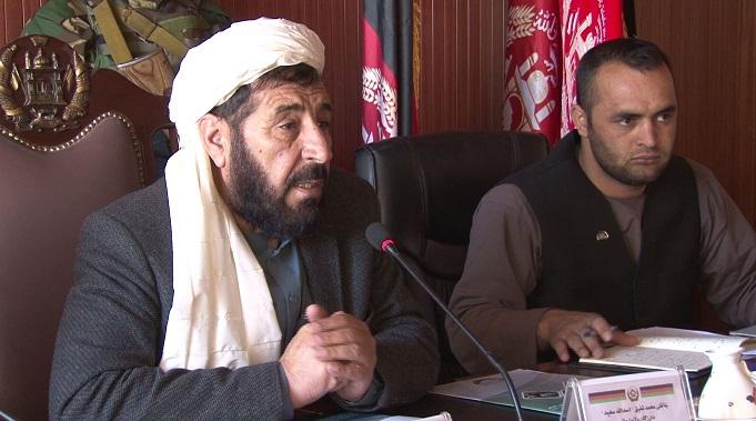 اخذ پول فزیکی از مالیه دهندگان زمینه را برای فساد مساعد میکند