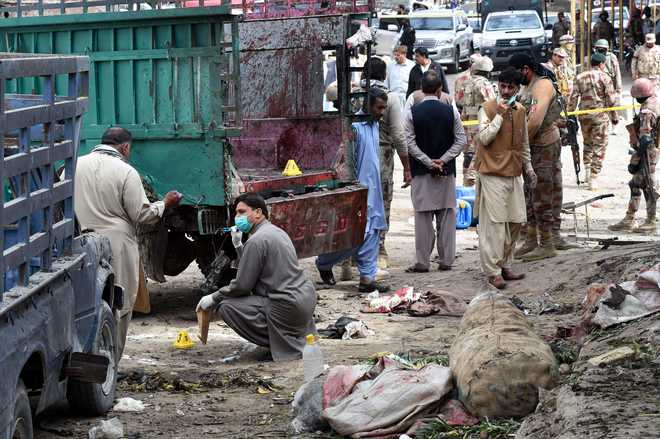 4 policemen killed, 9 injured in Quetta bombing