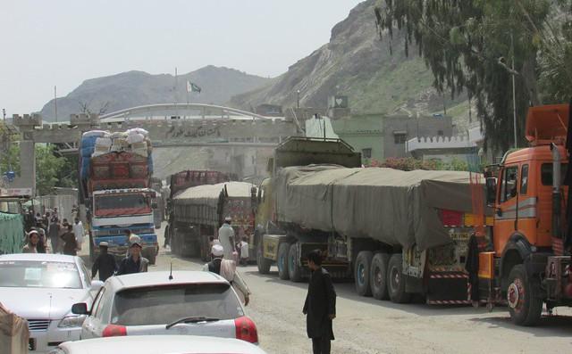New customs rule sparks protest at Torkham border