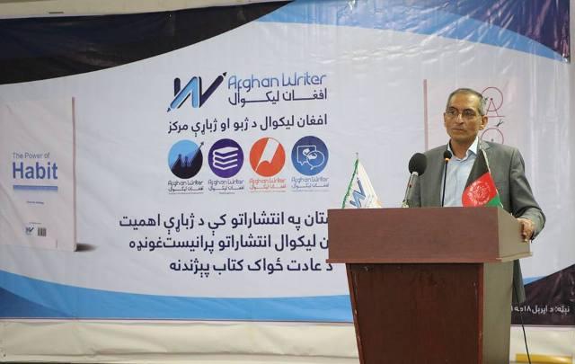 له اېراني ژباړو پښتو ته کېدونکې ژباړې بې کیفیته دي