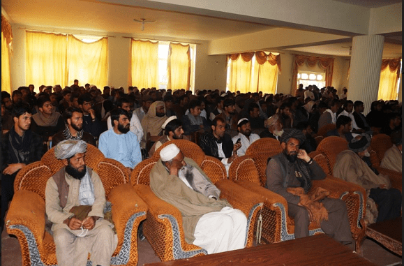 خلک: طالبان دې د جګړې پر ځای د سولې مخامخ خبرې پيل کړي