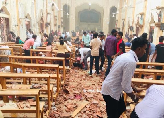 انفجارات در کلیساها و هوتل های سریلانکا صدها کشته و مجروح به جا گذاشت