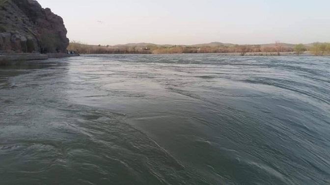 د ارغنداب سیند د محافظوي دېوال ځینې برخې ویجاړې شوې دي