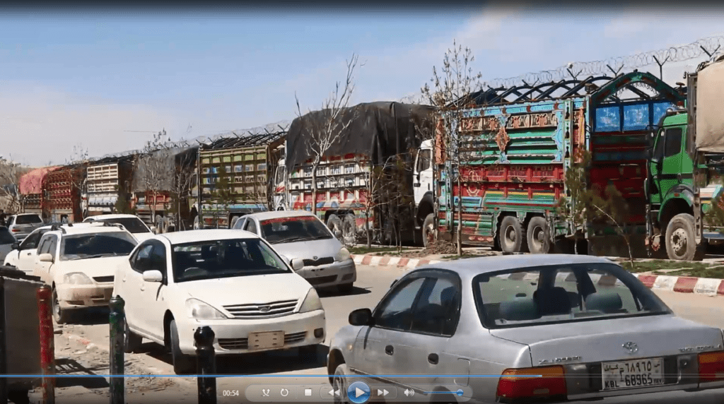 پاکستان ته  ٣٠ موټره قاچاق کېدونکې اوسپنه نيول شوې