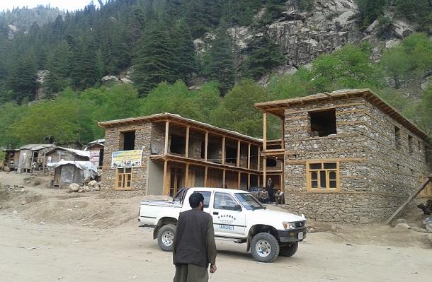 Taliban close 12 NGO-run health clinics in Nuristan
