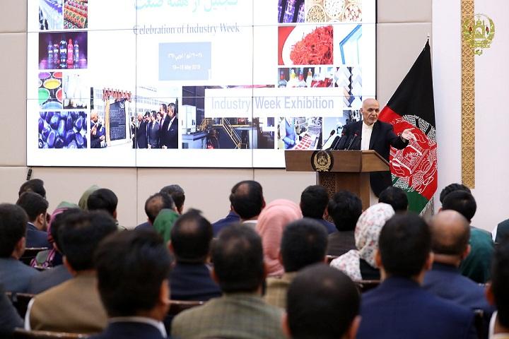 غنى: دولت بايد به شريک سکتور خصوصى و صنعت کاران مبدل شود