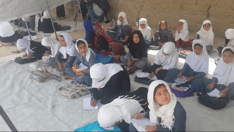 از نبود صنوف درسی برای دانش آموزان در برخی ساحات جوزجان شکایت شد