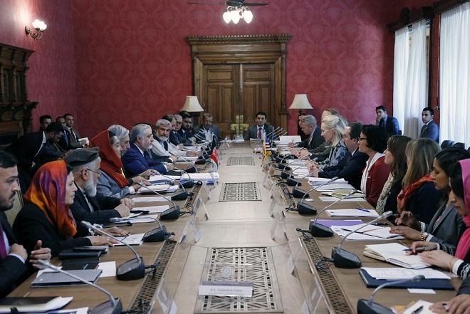 بررسی کمک های غیرنظامی امریکا به افغانستان آغاز شد