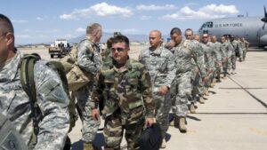 US military urged to stay put in Afghanistan