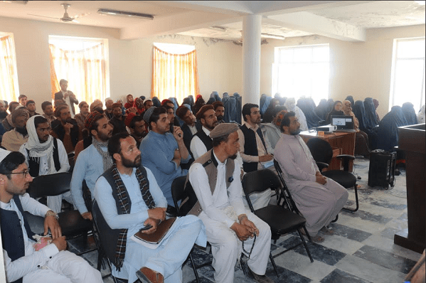 پکتیکاوال: دولت د شخصي ګټو لپاره ولس ته معلومات نه ورکوي