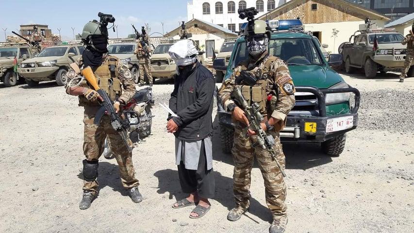 NDS personnel capture militant commander in Ghazni